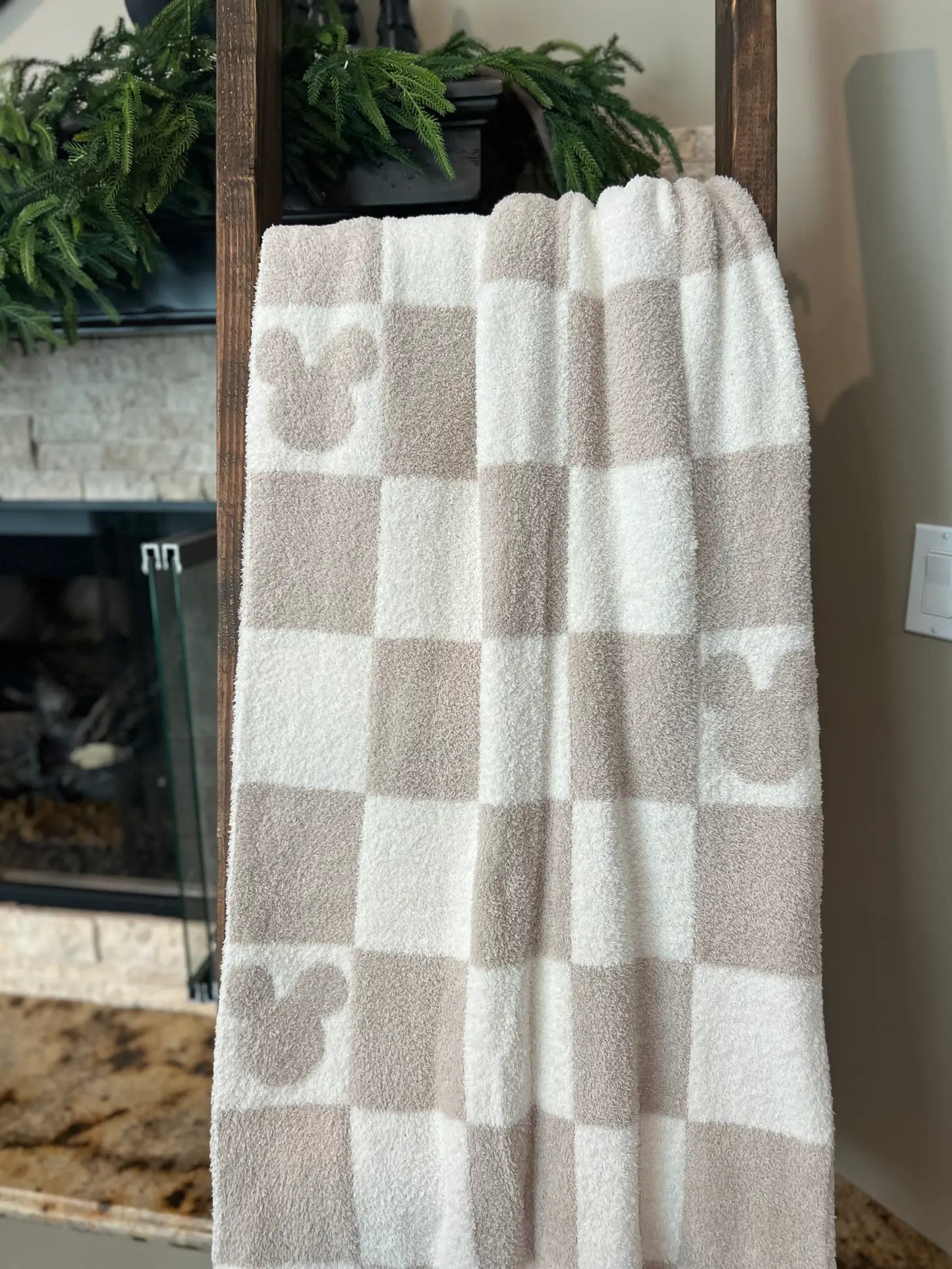 Neutral Checkered Mouse Blanket