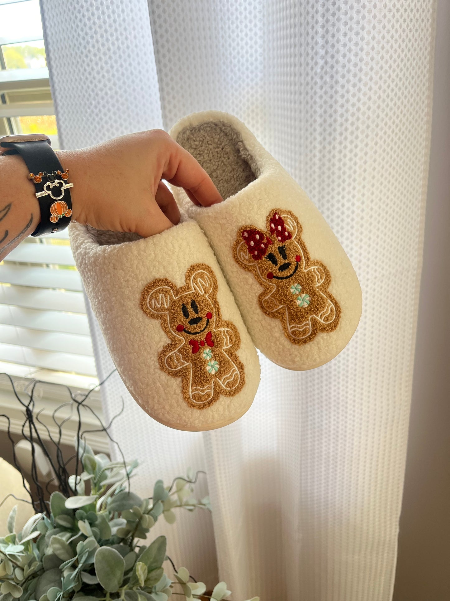 GINGERBREAD Slippers